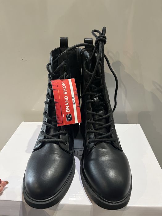 Дамски боти тип кубинка NLY shoes номер 41