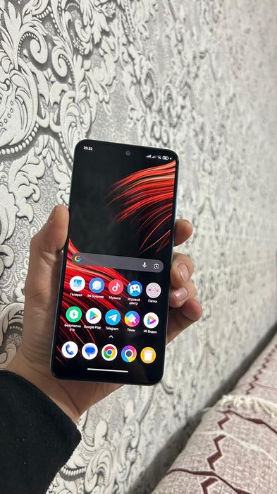 POCO X5 5G  256GB в хорошем рабочем состоянии