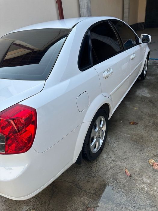 jentra sotiladi srochna