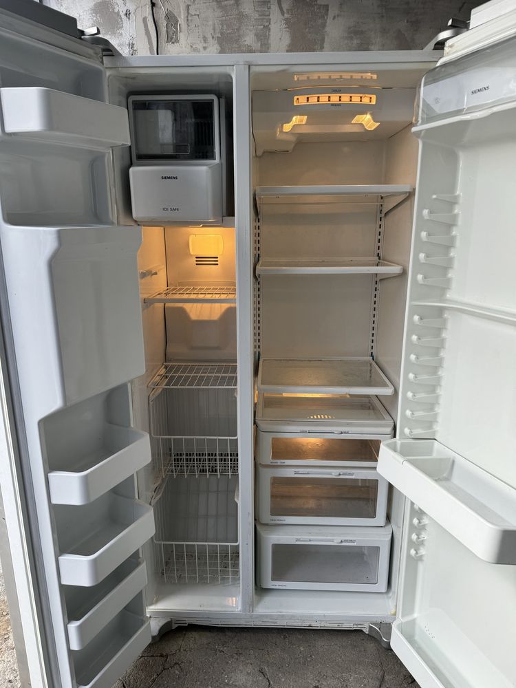 Хладилници двукрилни