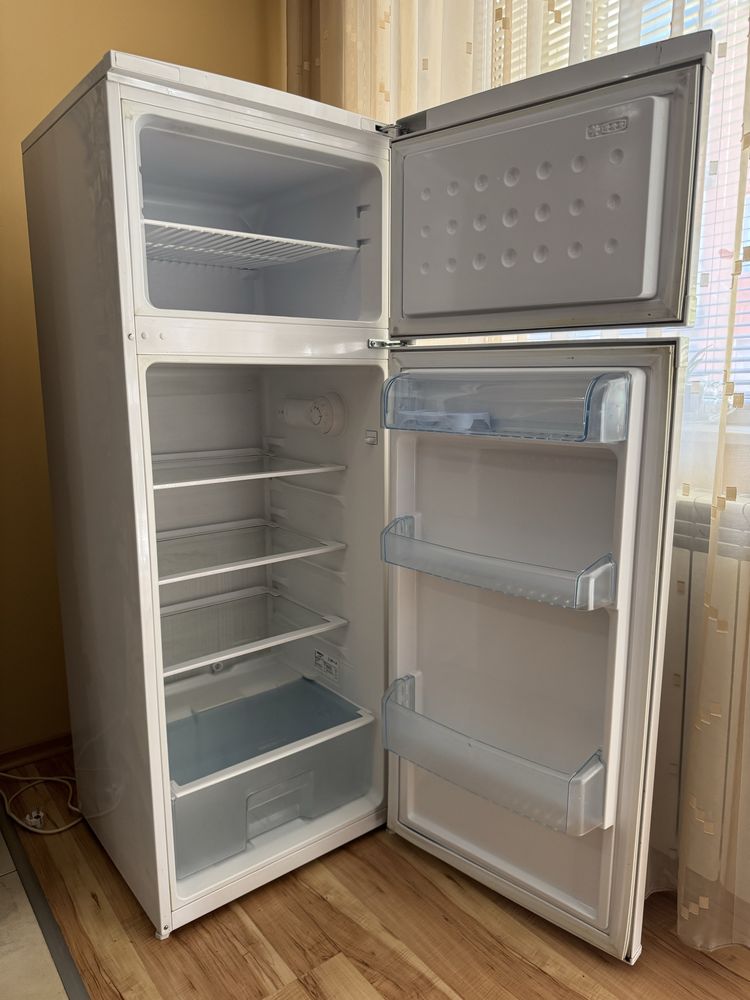 Хладилник BEKO D5240-HC