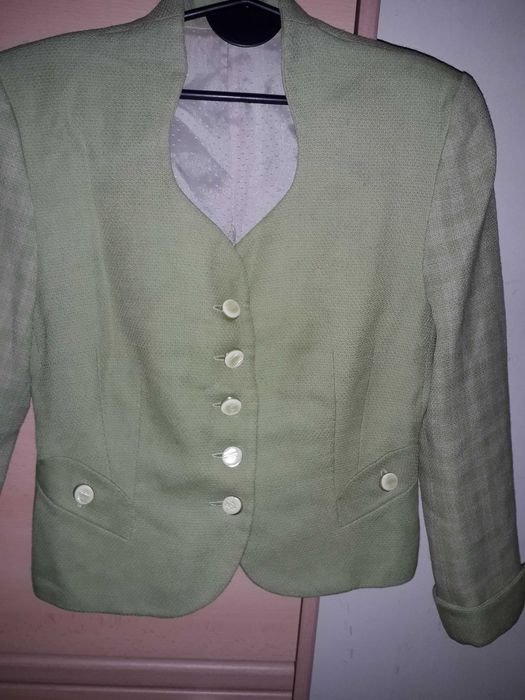 Дамско вълнено сако пролетно резидав цвят