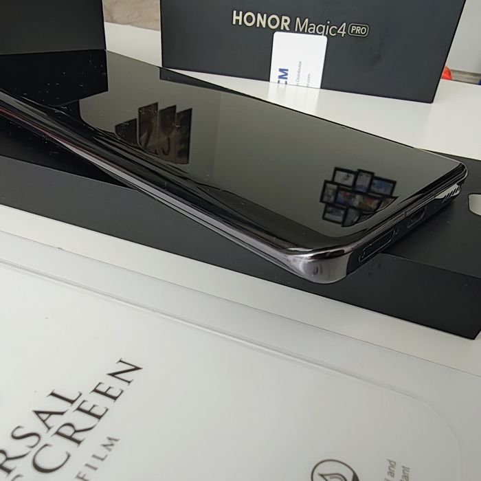 Honor magic 4 pro 256GB , пълен оригинален комплект + подаръци