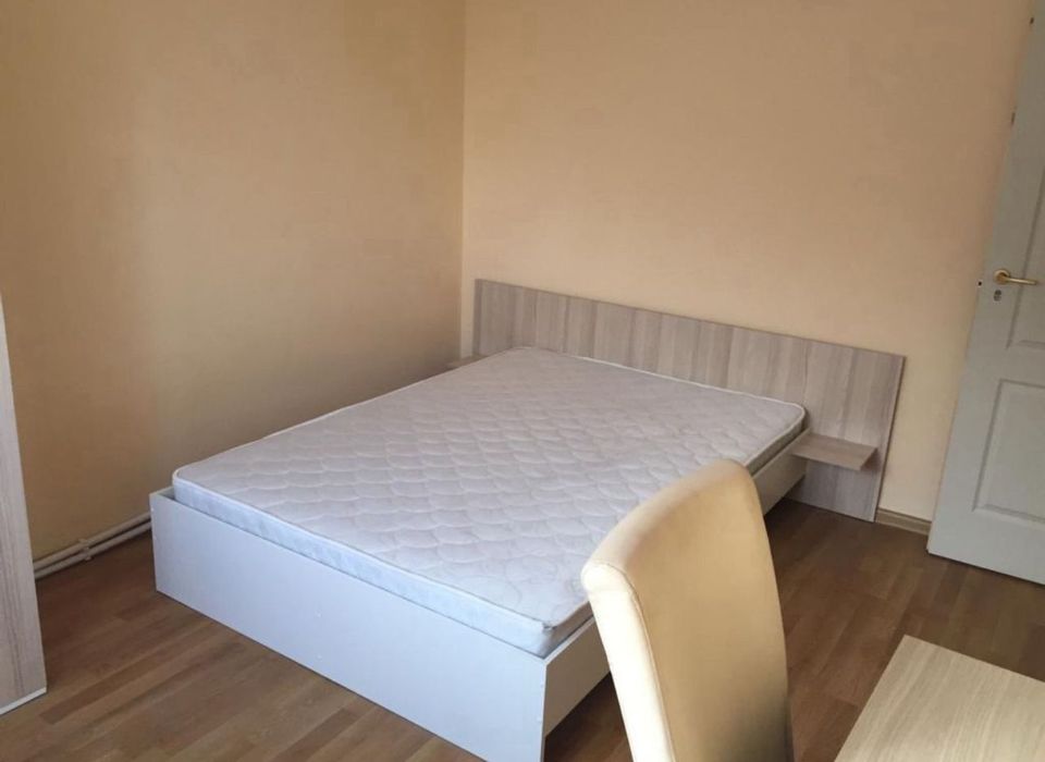 Camere  de închiriat 900 lei per cameră