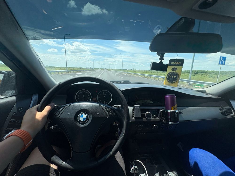 Se vinde BMW e60(detalii mai jos )