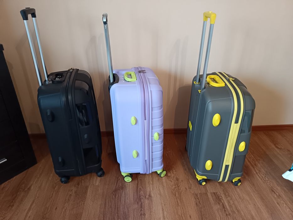 Troler, valiză, geantă voiaj