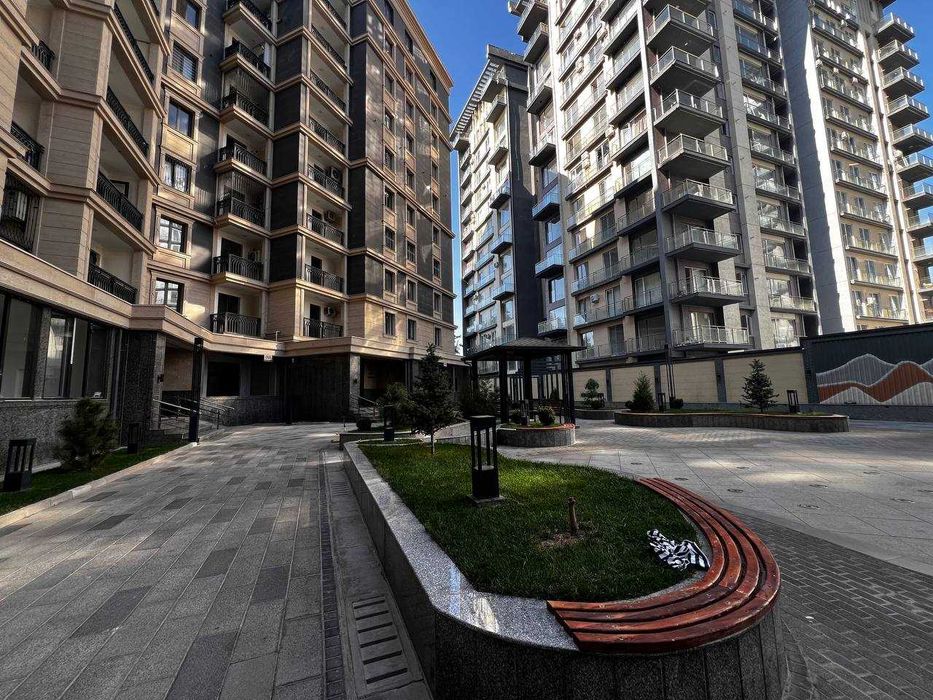 Продаётся 4х-комнатная квартира в ЖК «City Life» 2-Этаж/10, 114кв.м.