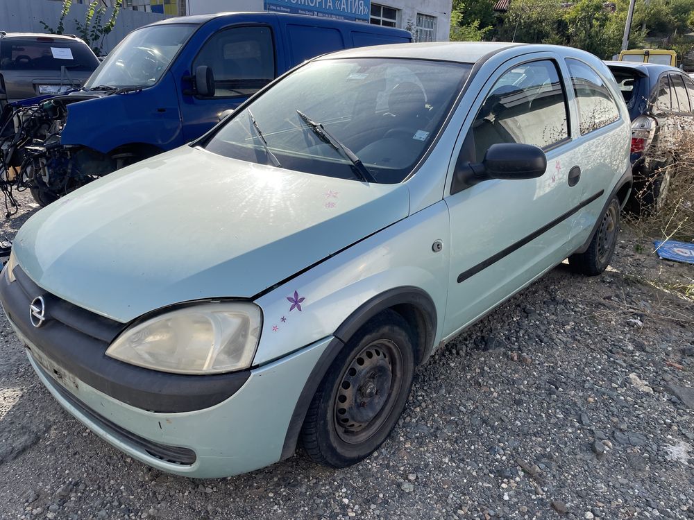 Опел Корса Ц 1.0i 12v 58кс 2003г На Части