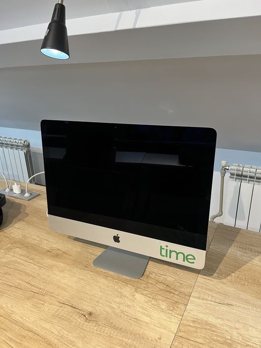 iMac 21.5” 2017 i5 / 8GB / Radeon 560 / 1TB HDD — комплект