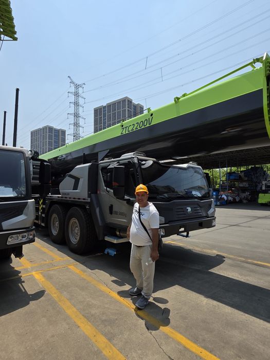 Услуга автокран ZOOMLION 220ton