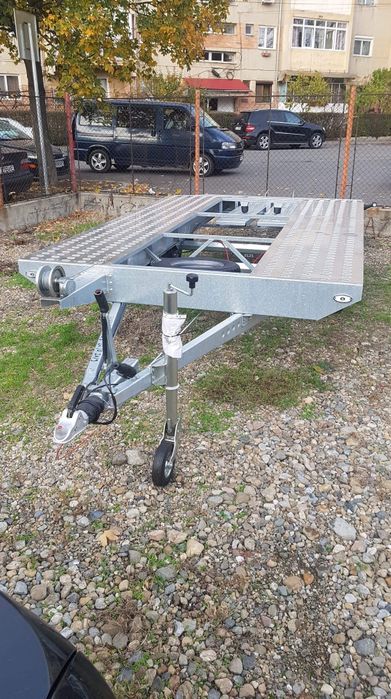 Inchiriez trailer/inchirieri remorci/ platforma/remorci non stop