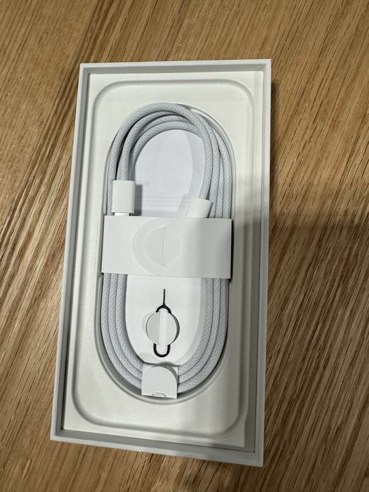 Iphone 16 pro 128 gb