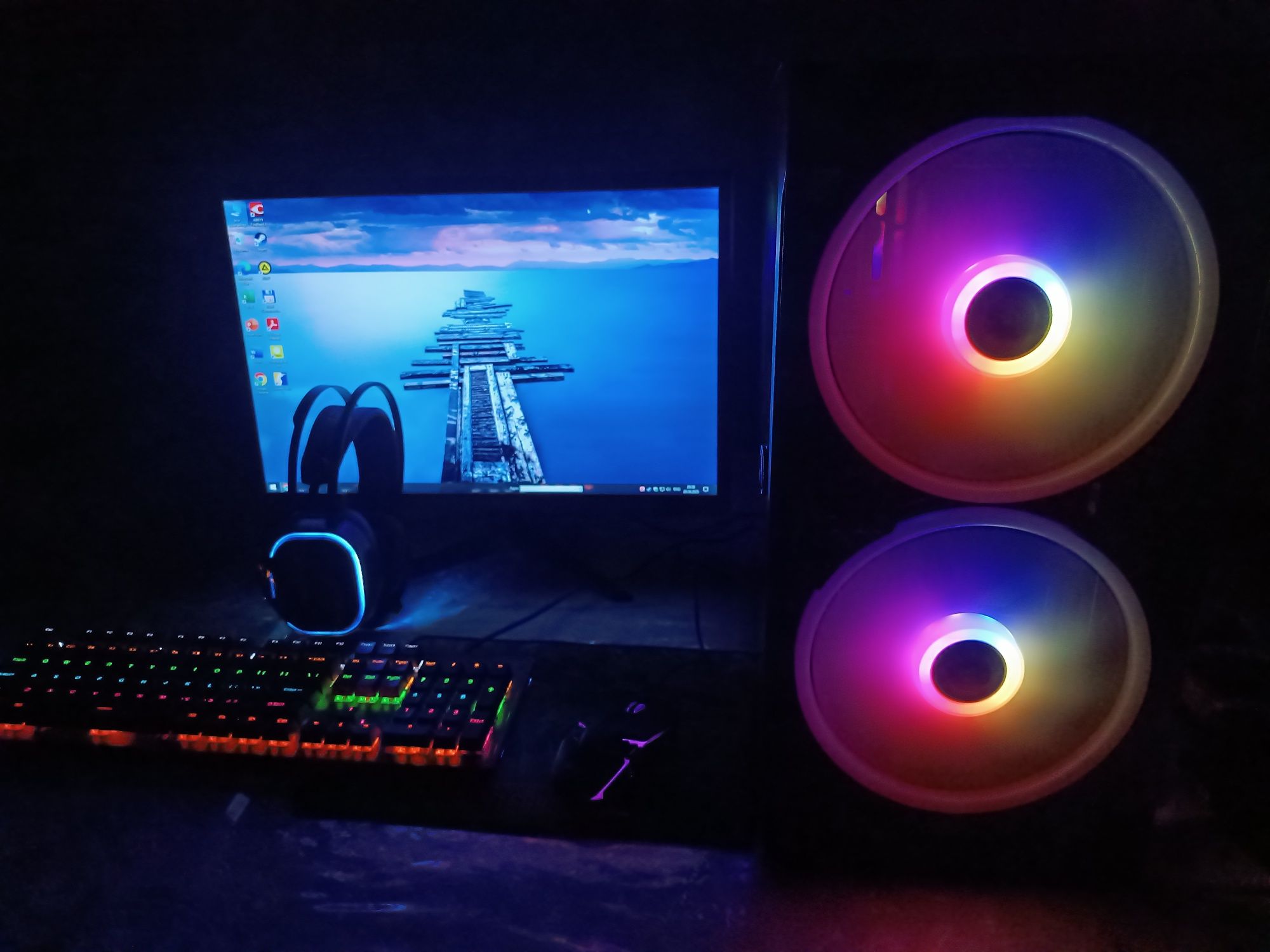 Kompyuter i5, 16GB RAM, SSD, monitor, klaviatura va sichqoncha