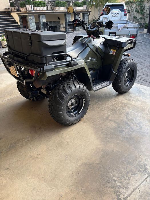 Vând ATV Polaris 570 ,anul 2017