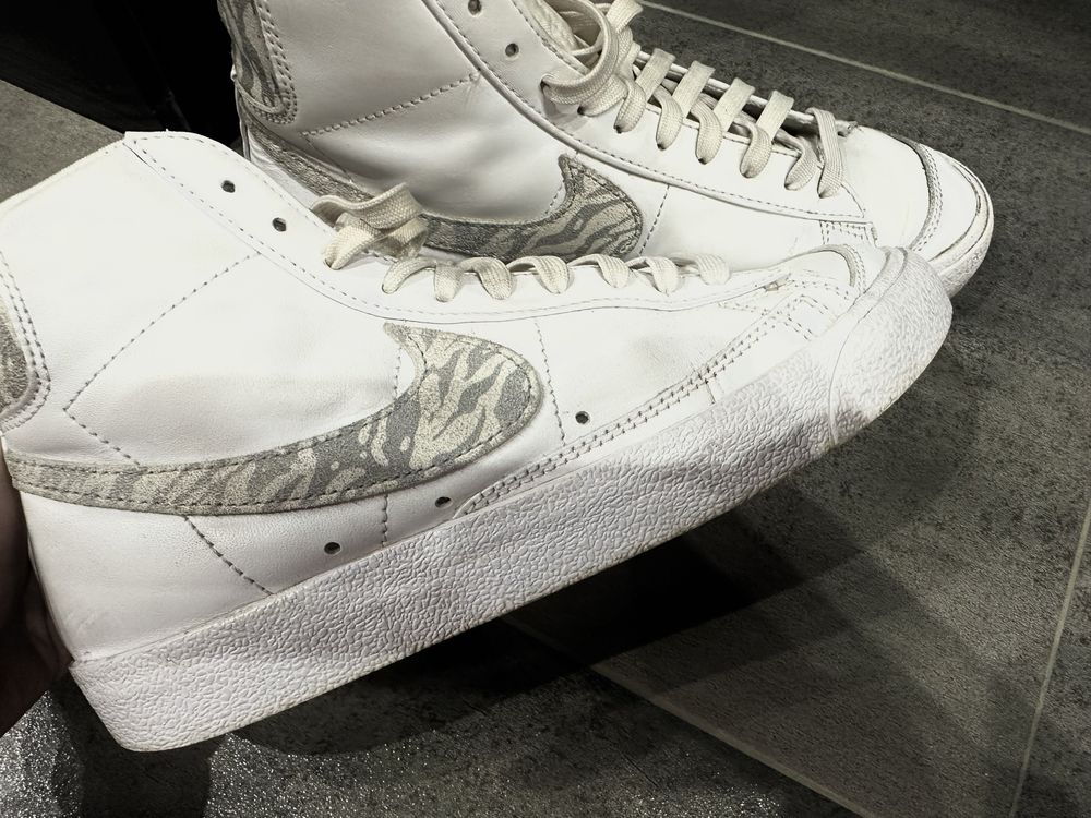 Обувки Nike blazer mid