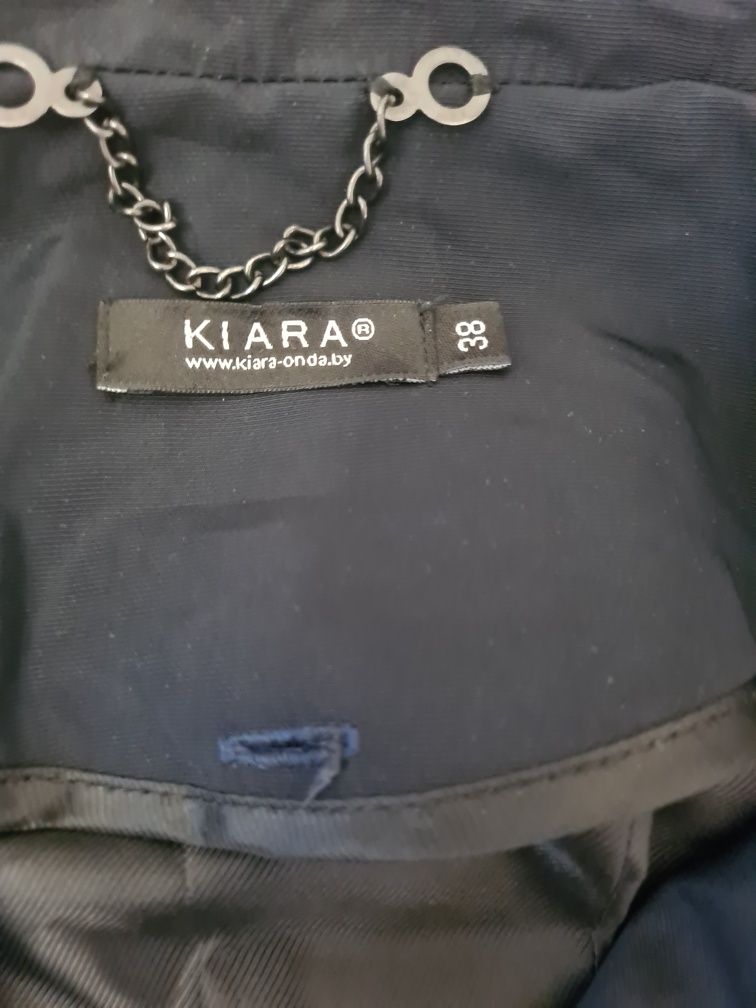 Продается Плащ размер 38