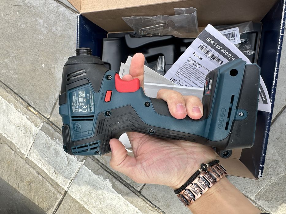 BOSCH Masină De Înfiletat/Desfiletat Cu Impact