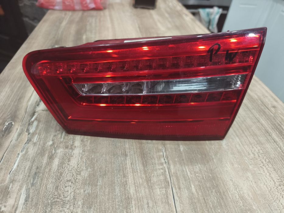 Заден десен вътрешен стоп за АудиА6 комби 2012-2016