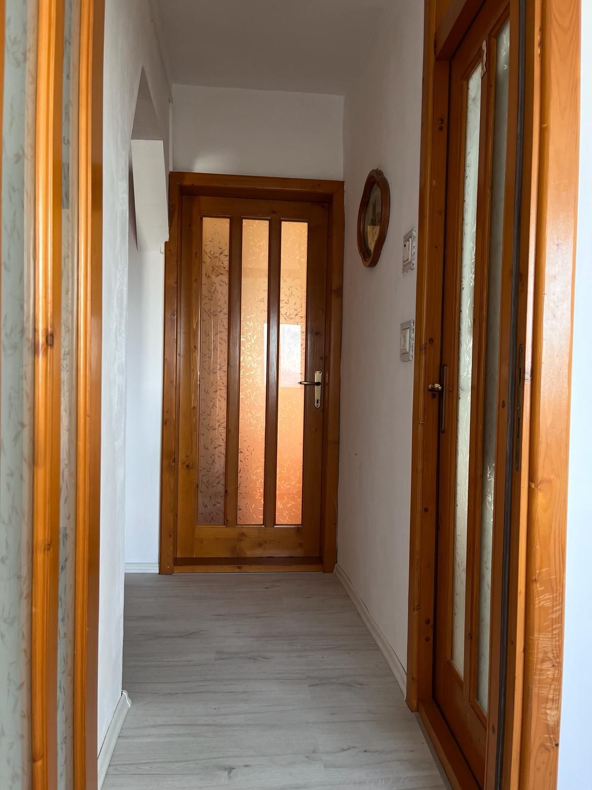 Vand apartament 2 camere Codlea