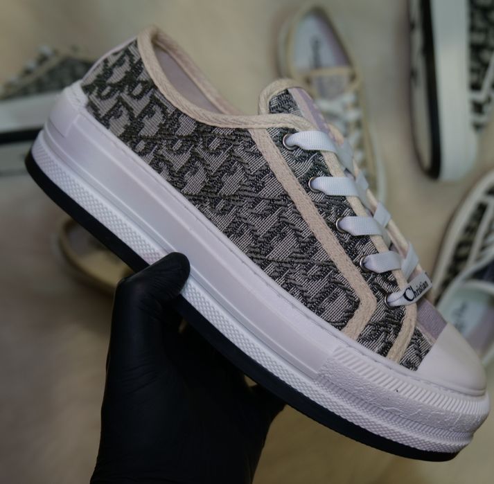 Дамски маратонки Dior Oblique (36-40) - Бежаво с Тъмно Зелено