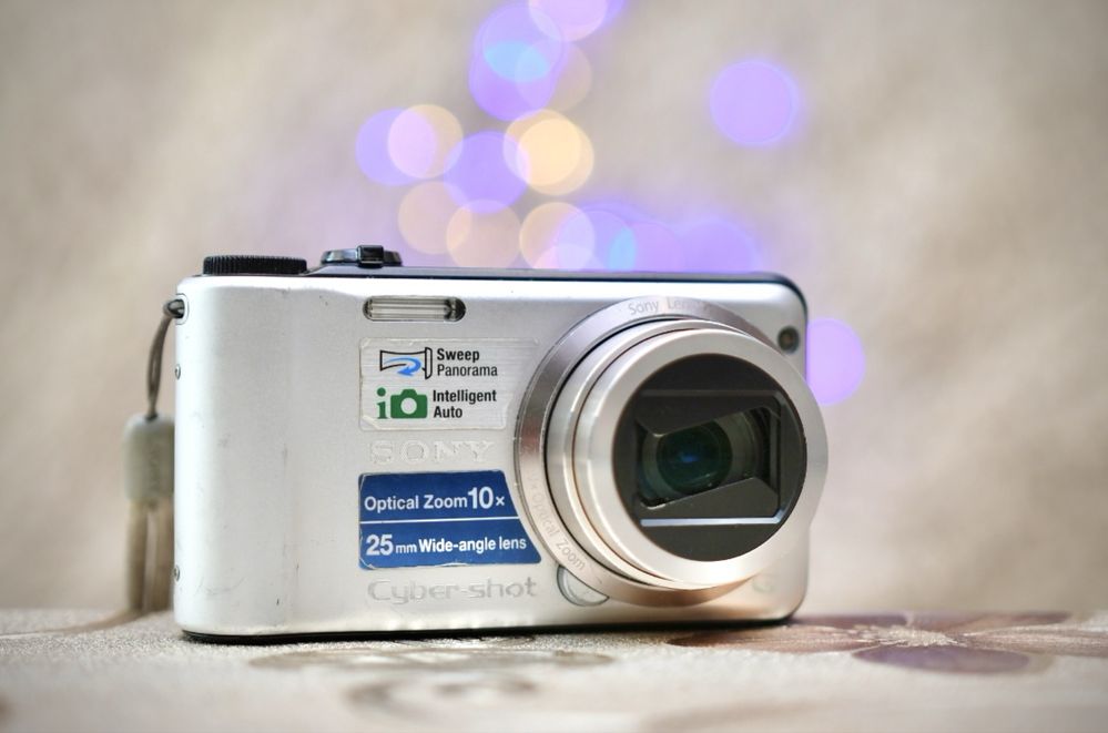 Sony Cyber-shot DSC-H55