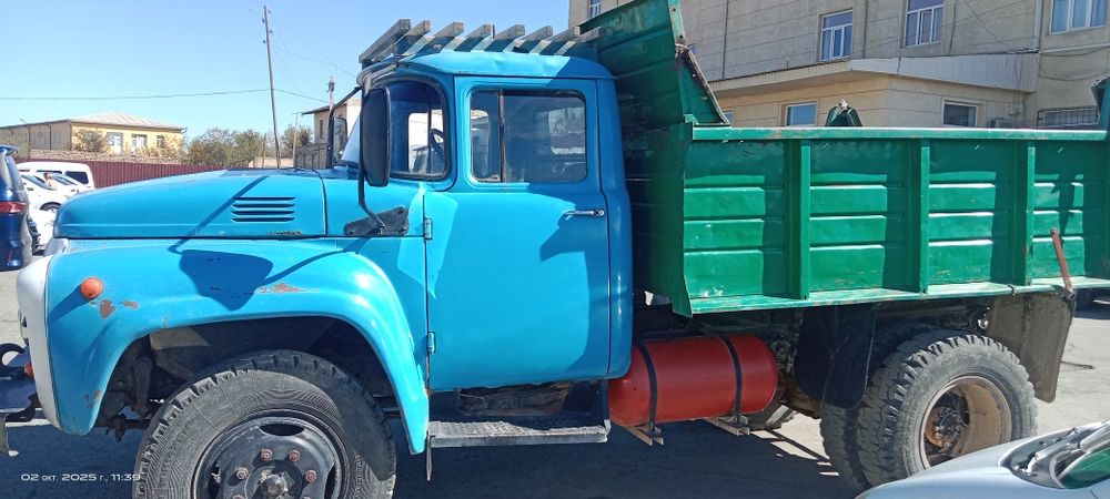 Зил 130 сотилади 1990 йил