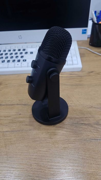 Mikrafon strim podkastlar uchun