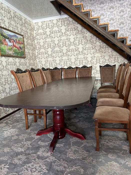 Продам стул со стульями