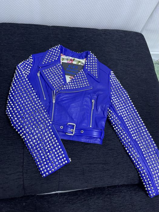 Jacheta din piele cu tinte argintii