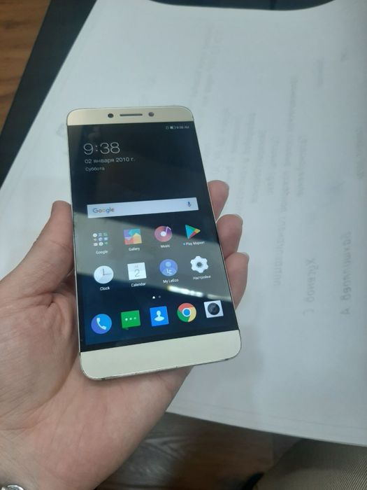 Telefon sotiladi Le s3. arzon narxda