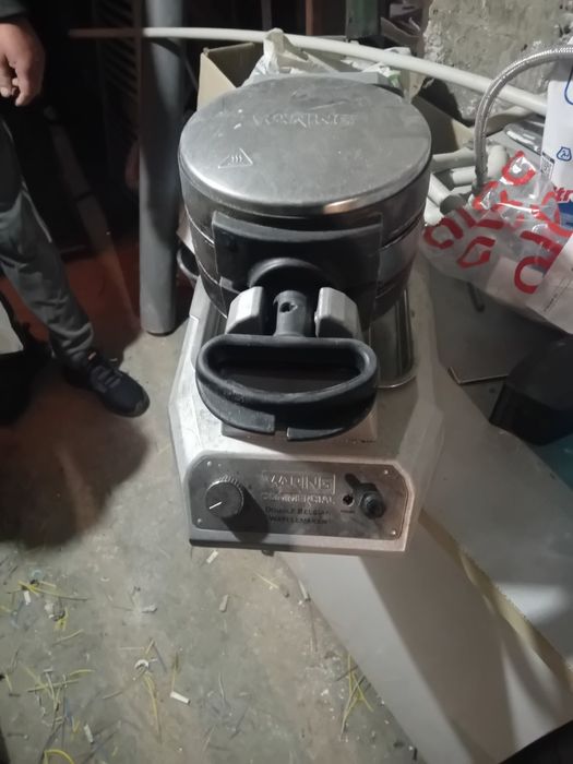 Гофретник професионален