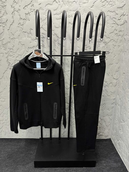 Nike Tech Fleece Мъжки Екипи - Премиум - Колекция 2025/26