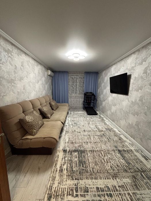 продам диван, кресло, пуфик