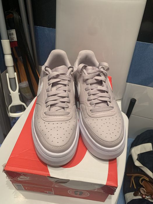 Квцове Nike Court vision 38,5 естествена кожа