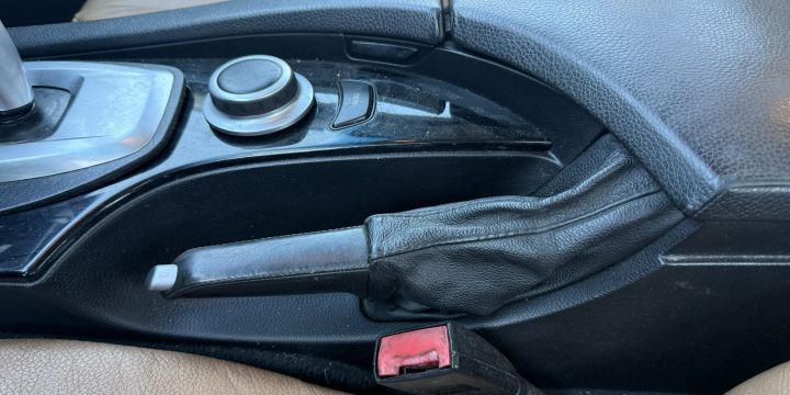 Maneta frana mana BMW Seria 5 E60/E61 (facelift)