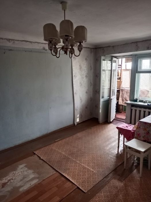 Срочно 1ком.кв. Район Скгу