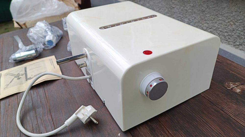 Проточен бойлер - тип "Юнга" - 5 литра - АКА ELECTRIC - GDR -220V- 2kW