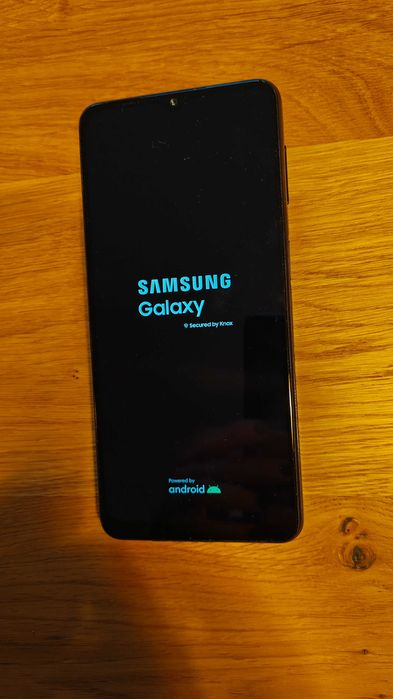 Samsung A32 5G телефон