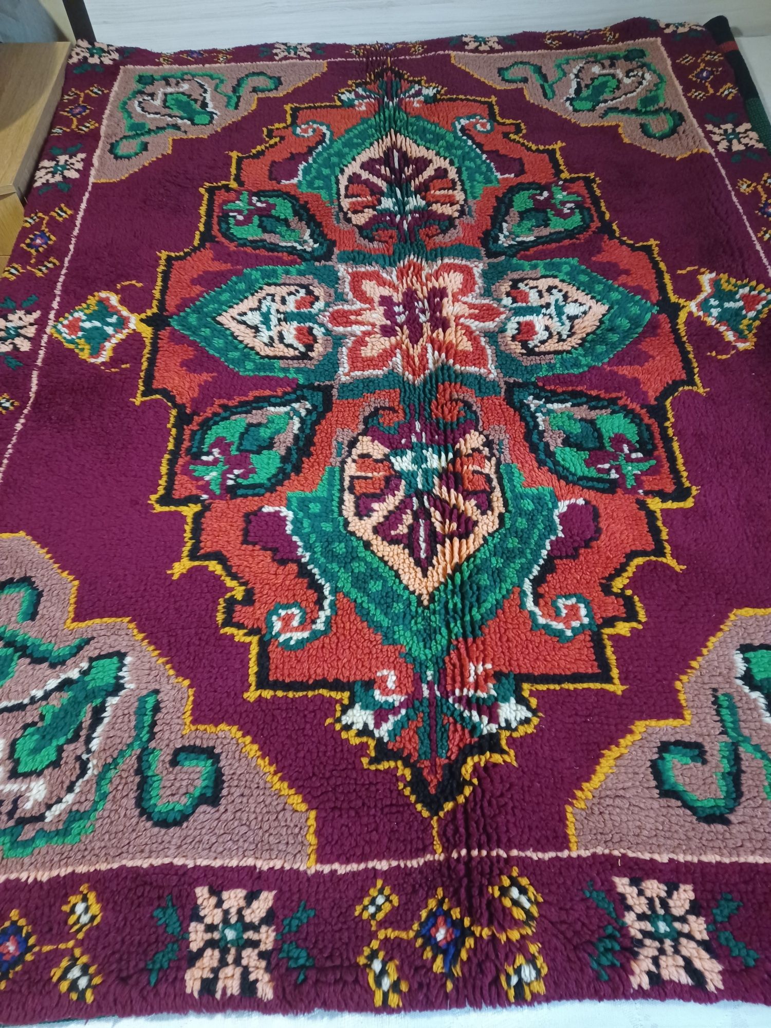 Китеник от вълна