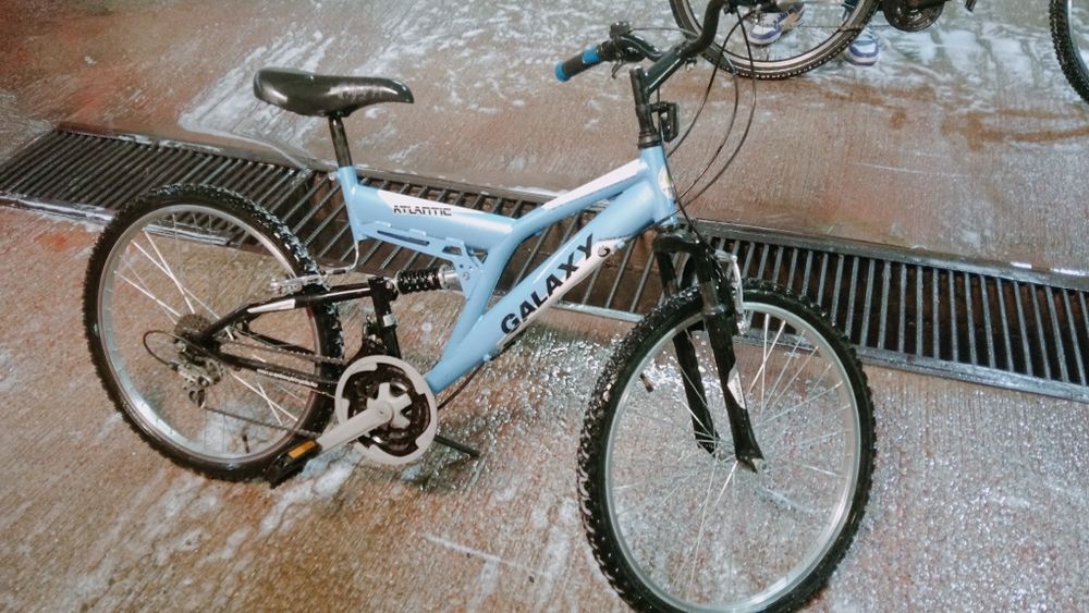 Bicicleta galaxy atlantic