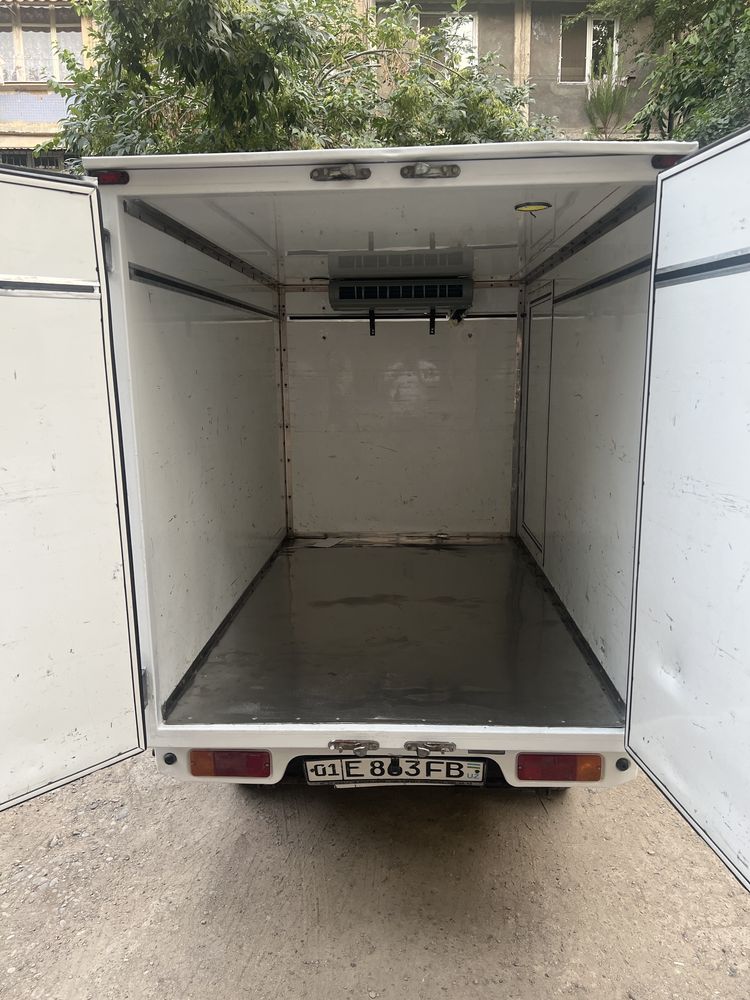 LABO refregirator holodilnik 4m3