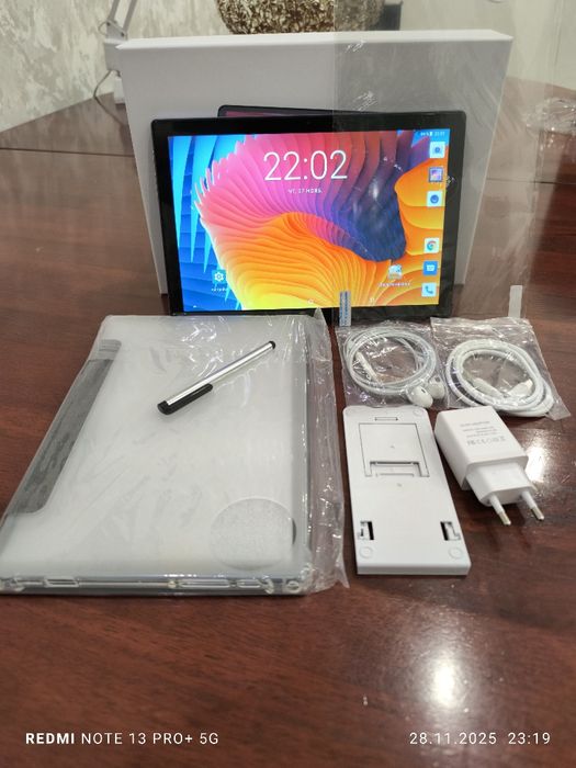 Планшет, Самсунг,ноутбук для работы игр рисование учебы