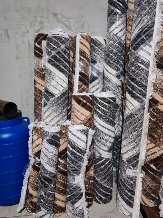 Covoare cauciucate 1x maro, 1x 100x280 gri + 2x 75x140 gri(18)