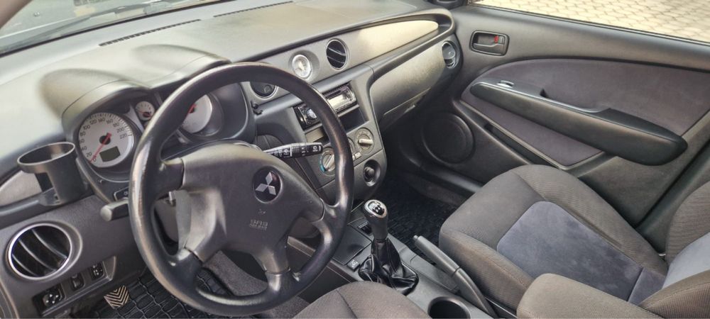 Mitsubishi Outlander 2005