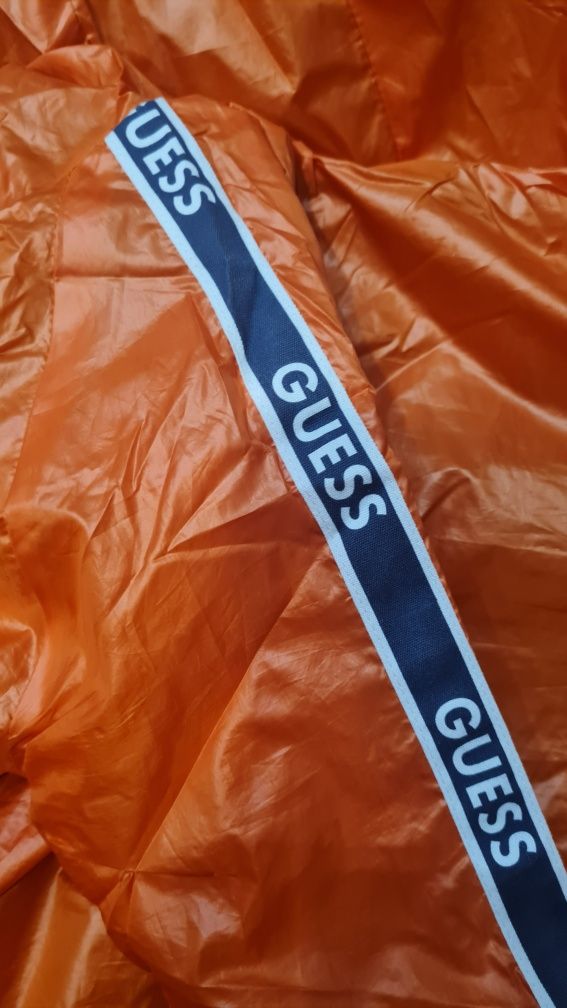 Geaca Guess impermeabila