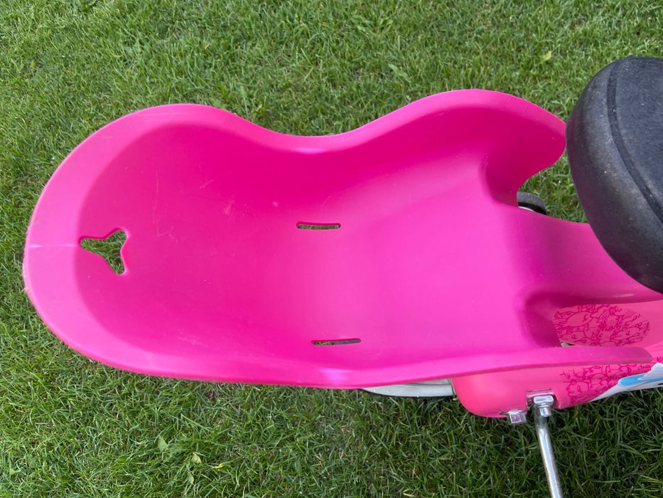 Bicicleta Btwin roz ,cu accesorii