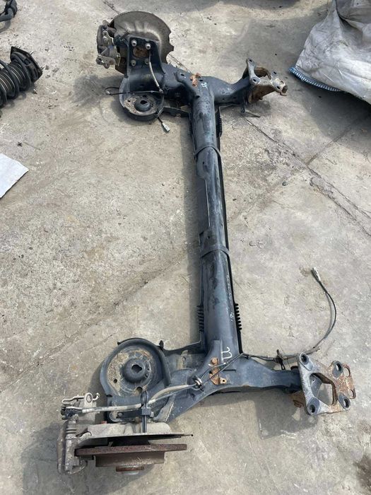 Заден мост, необорудван 5148T8 от Citroen Berlingo 1.6 BlueHDI 75 кс