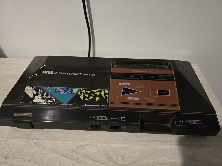 Consolă gaming retro