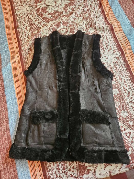 Пухено дамско елече