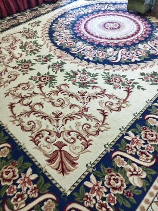 Qolin sotiladi tez va arzon